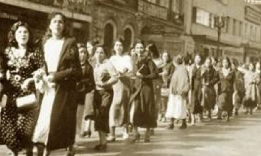 Hoy se cumplen 70 años del voto femenino en Chile