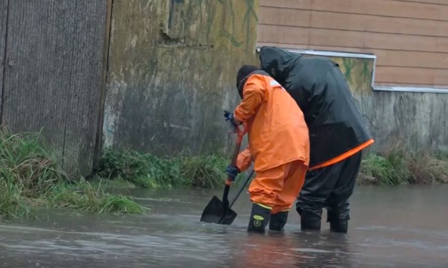 Sistema frontal causó diversos anegamientos en Puerto Montt