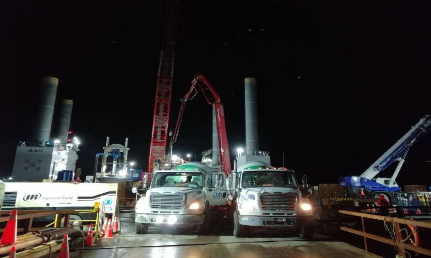 Pese a contingencia sanitaria avanzan obras de puente del canal de Chacao