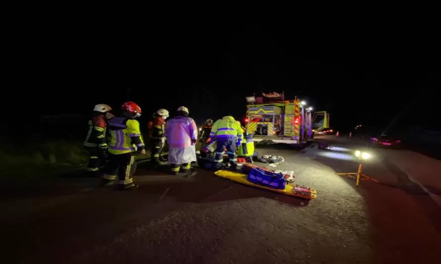 Un hombre murió en volcamiento de camioneta en las cercanías de Alerce