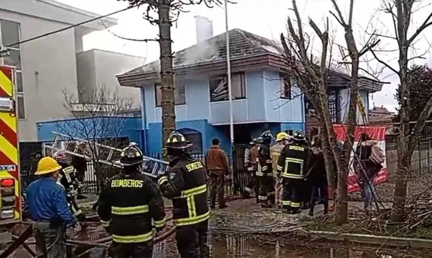 Un adolescente de 15 años murió en incendio intencional de hogar de menores 