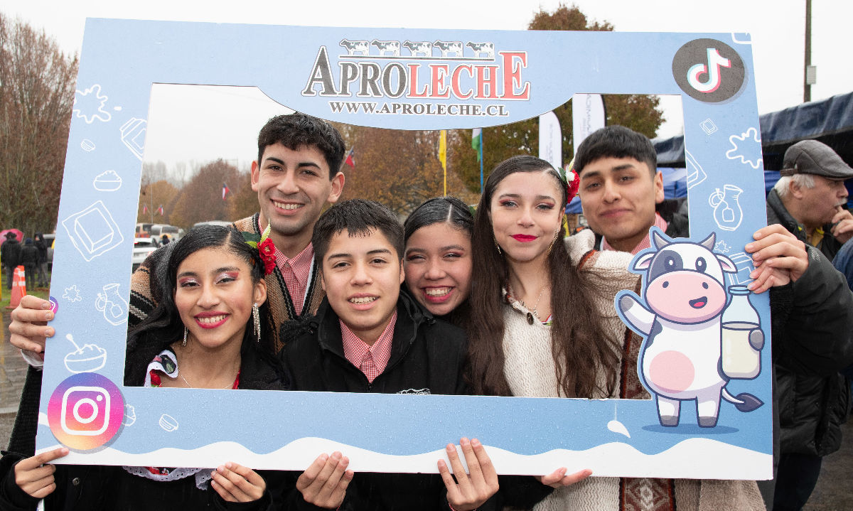 Revisa las imágenes de la celebración del Día Mundial de la Leche y Día Nacional del Productor Lechero