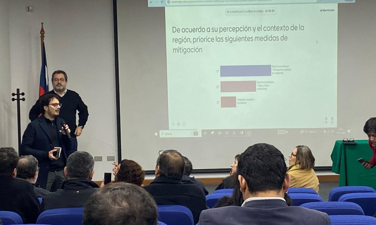 Presentan el plan sectorial de mitigación y adaptación al cambio climático del sector transportes 