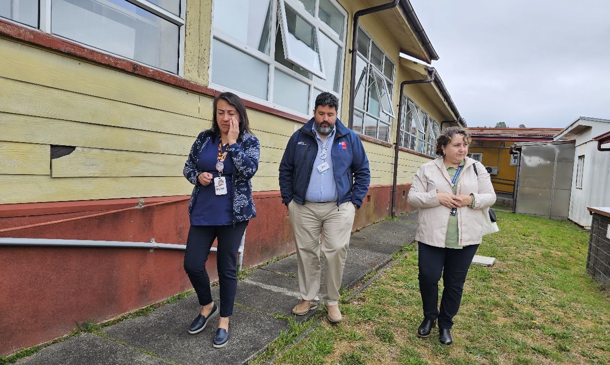 Obras en Hospital de Achao y avance del nuevo recinto